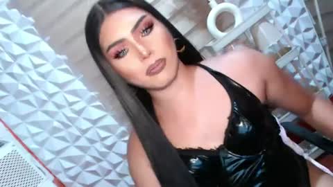 Snapshot of mysterious_diva chatting on 07-05-26, 02:57 SUPPORT GODDESS TRISHA AND DONT FORGET TO FOLLOW ME online show from 07-05-26, 02:57