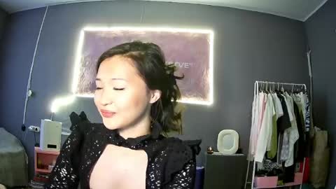 mysterious_velour online show from 06-19-26, 05:06