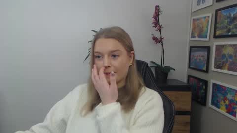 Erica online show from 01-09-26, 09:12