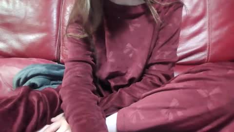 Snapshot of mysterygirl2023 chatting on 04-25-26, 01:08 Mystery Girl online show from 04-25-26, 01:08