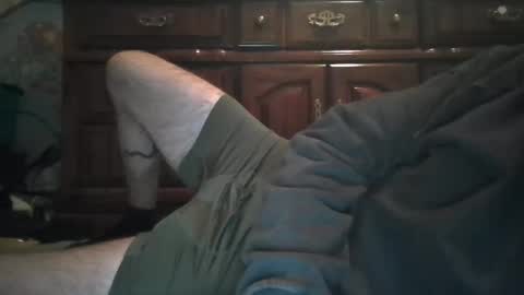 Snapshot of mysterymyn chatting on 01-20-25, 04:54 mysterymyn online show from 01-20-25, 04:54