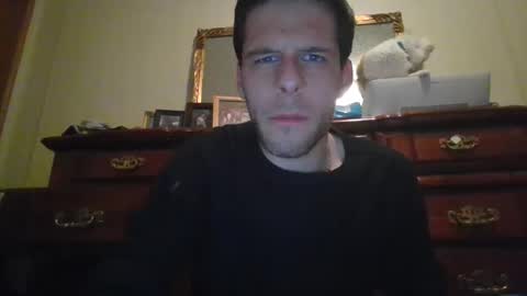 Snapshot of mysterymyn chatting on 01-22-25, 05:16 mysterymyn online show from 01-22-25, 05:16