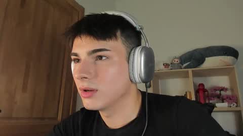 Evan Brown online show from 11-04-25, 08:30