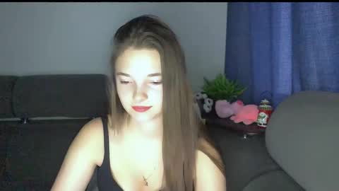 Leya online show from 11-19-25, 12:05