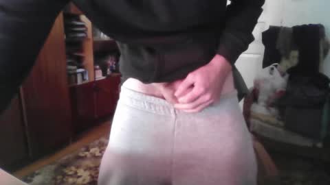 Snapshot of mysticstroke chatting on 10-29-25, 12:07 mysticstroke online show from 10-29-25, 12:07