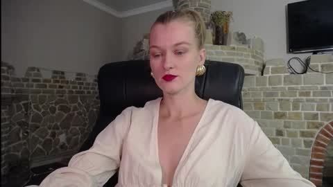 Snapshot of mysticvenus_ chatting on 09-24-25, 07:01 mysticvenus_ online show from 09-24-25, 07:01