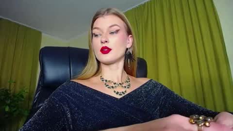 Snapshot of mysticvenus_ chatting on 10-30-25, 10:49 mysticvenus_ online show from 10-30-25, 10:49