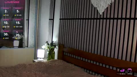 Snapshot of mystique_girl_ chatting on 05-10-26, 07:41 Angeline online show from 05-10-26, 07:41