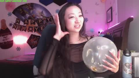 MySweetSofie online show from 01-01-25, 11:18