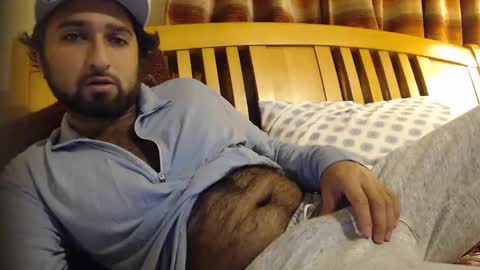 Snapshot of myvegasjerk chatting on 12-24-24, 07:39 My Vegas Jerk online show from 12-24-24, 07:39