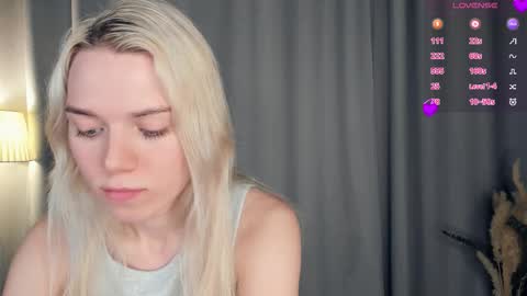 Olivia or just olive online show from 11-09-25, 08:07