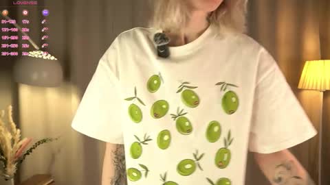 Olivia or just olive online show from 03-12-26, 07:31