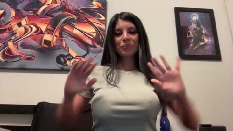 Snapshot of mywild_cambabe chatting on 01-13-26, 09:42 Gabby online show from 01-13-26, 09:42