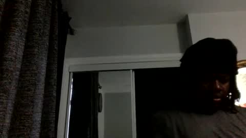 Snapshot of mzbubblebutt chatting on 05-14-26, 11:33 Mzbubblebutt online show from 05-14-26, 11:33