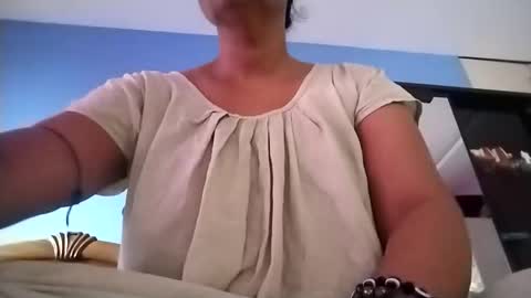 Snapshot of n298033 chatting on 09-25-25, 09:24 n298033 online show from 09-25-25, 09:24