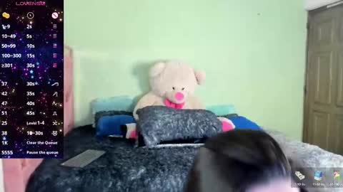 Snapshot of n_tiana chatting on 02-28-25, 04:43 Tiana online show from 02-28-25, 04:43