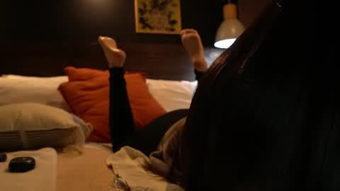 AMY online show from 04-28-26, 03:11