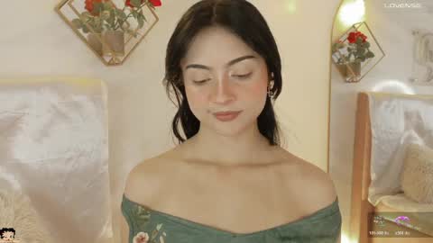 naamah_b online show from 05-30-26, 02:36