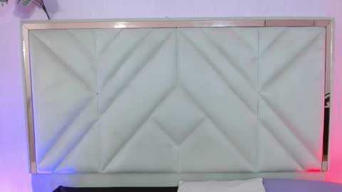 Snapshot of naanaky_tay chatting on 09-10-25, 12:16 TARA online show from 09-10-25, 12:16