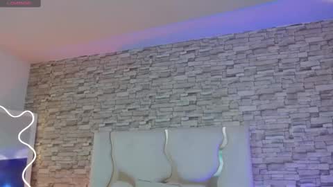 Snapshot of naanaky_tay chatting on 09-18-25, 11:56 TARA online show from 09-18-25, 11:56