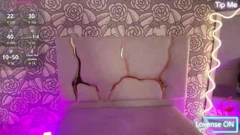 Snapshot of naanaky_tay chatting on 09-28-25, 12:10 TARA online show from 09-28-25, 12:10