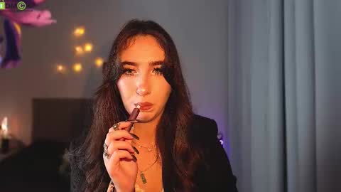 Nabi online show from 10-13-25, 04:40