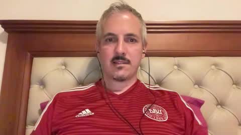 Snapshot of naco20l chatting on 02-14-26, 02:41 naco20l online show from 02-14-26, 02:41