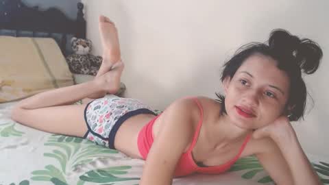 Snapshot of nadesdha chatting on 09-11-25, 01:44 nadesdha online show from 09-11-25, 01:44