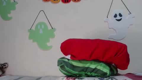 Snapshot of nadesdha chatting on 10-08-25, 01:58 nadesdha online show from 10-08-25, 01:58