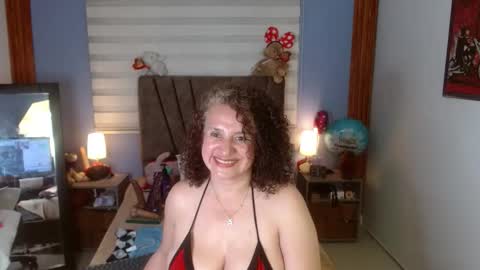 Snapshot of nadia_84 chatting on 09-23-25, 07:28 nadia_84 online show from 09-23-25, 07:28