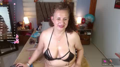nadia_84 online show from 11-19-25, 07:36