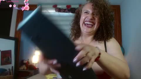 nadia_84 online show from 05-09-26, 02:00