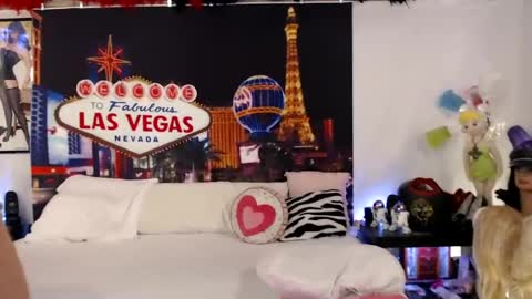 Nadia Vixen online show from 06-16-26, 12:02