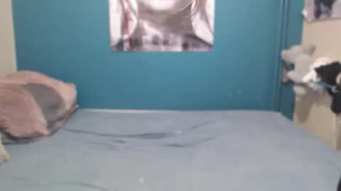 nadinnnea online show from 10-30-25, 09:55