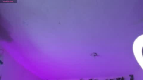 Snapshot of naenia_demonty_ chatting on 12-19-24, 11:25 Naenia     online show from 12-19-24, 11:25