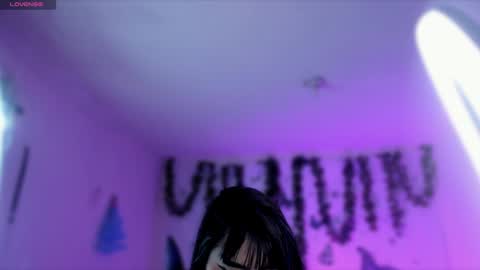 Snapshot of naenia_demonty_ chatting on 02-01-25, 05:18 Naenia     online show from 02-01-25, 05:18
