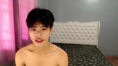Snapshot of nagaselen34 chatting on 04-12-26, 03:11 Jhay online show from 04-12-26, 03:11