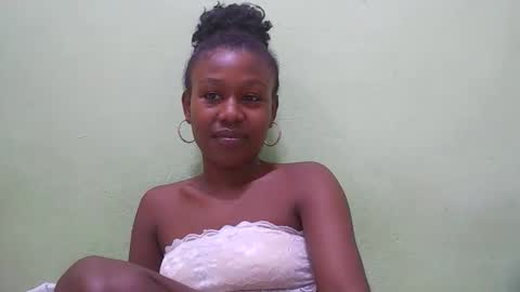 Snapshot of nah296652 chatting on 05-10-26, 07:02 nah296652 online show from 05-10-26, 07:02