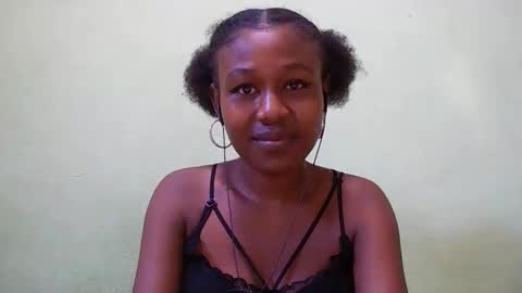 Snapshot of nah296652 chatting on 05-11-26, 11:27 nah296652 online show from 05-11-26, 11:27