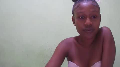 Snapshot of nah296652 chatting on 05-14-26, 06:58 nah296652 online show from 05-14-26, 06:58