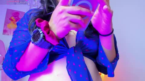 Nahara Soler online show from 05-17-26, 09:11