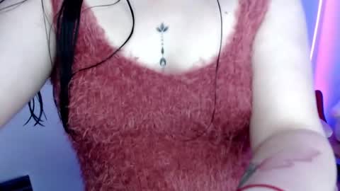 Snapshot of nahia__1 chatting on 05-13-26, 03:31 Nahia online show from 05-13-26, 03:31