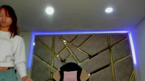  Valeria  online show from 02-20-25, 03:01