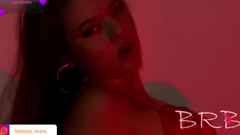 NAHIARA EVANS online show from 10-29-25, 06:09