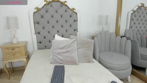 Snapshot of nahiara_johnson chatting on 12-04-24, 10:41 Nahiara online show from 12-04-24, 10:41