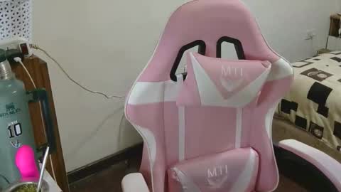 nahiarabiel online show from 01-10-26, 03:25