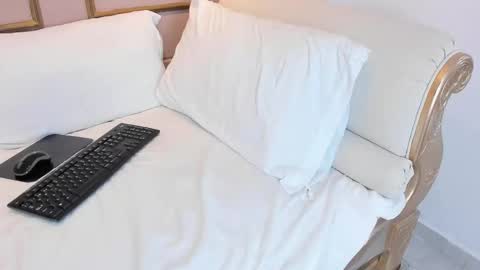 Nahimi online show from 11-20-25, 09:25