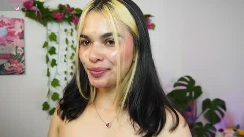 Naho  Sigueme en mis Redes Sociales Follow me on my social networks online show from 04-18-26, 01:42