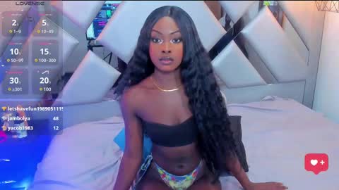 Nahomi  online show from 03-09-25, 01:14