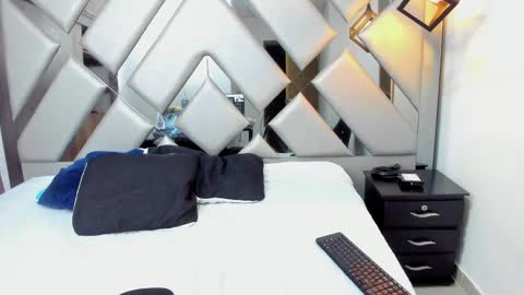 Nahomi  online show from 02-26-26, 11:48